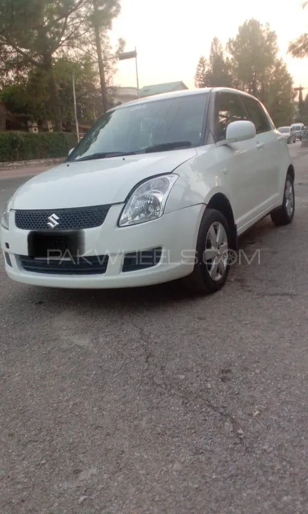 Suzuki Swift 2013 for Sale in Islamabad Image-1