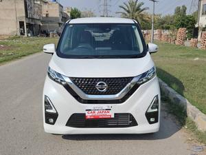 Fresh Import 2025
No.1 Japan Quality
3.0 Auction Grade and Auction Sheet Attach For Satisfaction And Online Verification
HIGHWAY STAR G EDITION 
2022 Model
Low Mileage: 25944 KM
Shiny White Colour
LEATHER WRAPPED STEERING 
15 INCHES NEW DESIGN ALLOY WHEELS 
Heating Seats 
Push Start Engine / Intelligent Key
Auto Ac Touch Panel
LED  Head Lump
Super UV Cut Doors Glass
Intelligent Around View Monitor
Camera On Room Mirror
Genuine Verifiable Auction Sheet
Alloy Wheels
Nissan Genuine 9 Inch Navigation System
Nissan Genuine Back Camera
Remote Door Mirror
Abs Braking System
Traction Control
Hid Headlights
Retractable Side Mirrors With Indicators
Winker Mirror
Digital Climate Control Air Conditioning System
6 Air Bags 
All Power Windows
Multimedia Steering
Engine In Clean & Good Condition
Clean Interior & Exterior
Power Steering
High Quality Luxury Hatchback
Brand New Tyres