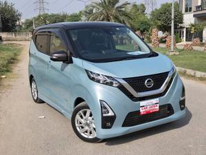 Fresh Import 2025
No.1 Japan Quality
HIGHWAY STAR X EDITION 
2022 Model
Low Mileage: 23313 KM
Shiny Light Green Colour
LEATHER WRAPPED STEERING 
LEATHER SEATS 
15 INCHES NEW DESIGN ALLOY WHEELS 
Heating Seats 
Push Start Engine / Intelligent Key
Auto Ac Touch Panel
LED  Head Lump
Super UV Cut Doors Glass
Intelligent Around View Monitor
Camera On Room Mirror
Genuine Verifiable Auction Sheet
Auction Sheet Attach For Satisfaction And Online Verification
Alloy Wheels
Nissan Genuine 9 Inch Navigation System
Nissan Genuine Back Camera
Remote Door Mirror
Abs Braking System
Traction Control
Hid Headlights
Retractable Side Mirrors With Indicators
Winker Mirror
Digital Climate Control Air Conditioning System
6 Air Bags 
All Power Windows
Multimedia Steering
Engine In Clean & Good Condition
Clean Interior & Exterior
Power Steering
High Quality Luxury Hatchback
Brand New Tyres