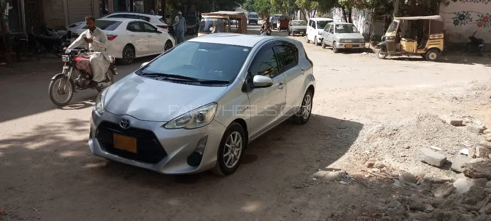Toyota Aqua 2015 for Sale in Karachi Image-1