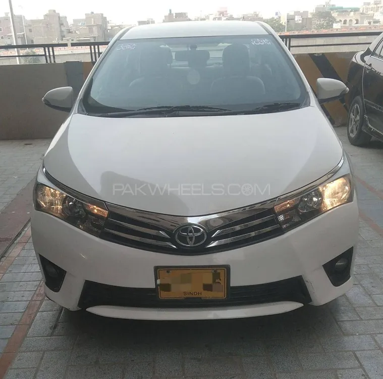 Toyota Corolla 2015 for Sale in Karachi Image-1