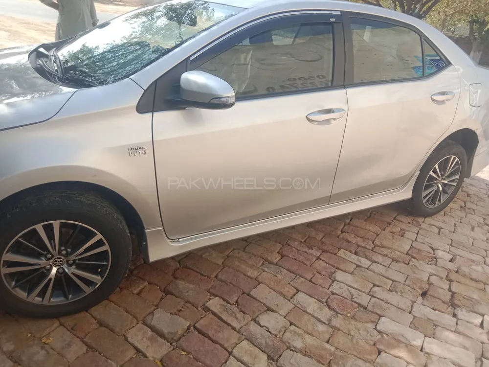 Toyota Corolla 2021 for Sale in Mian Channu Image-1
