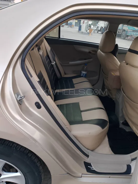 Toyota Corolla 2010 for Sale in Mardan Image-1