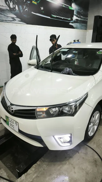 Toyota Corolla 2017 for Sale in Sialkot Image-1