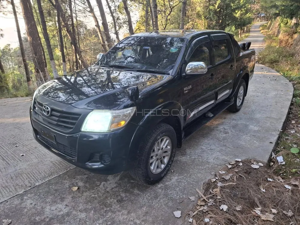 Toyota Hilux 2014 for Sale in Islamabad Image-1