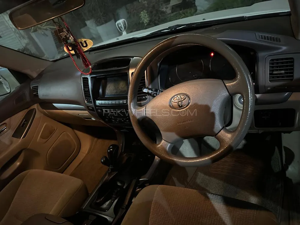 Toyota Prado 2004 for Sale in Sialkot Image-1