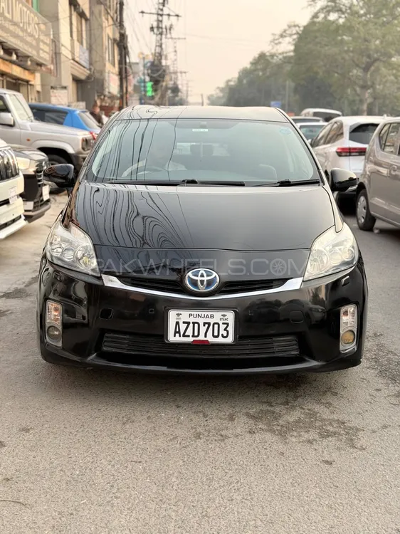 Toyota Prius 2011 for Sale in Lahore Image-1
