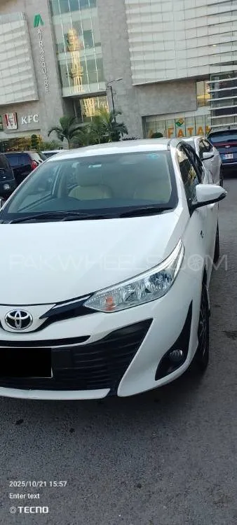 Toyota Yaris Sedan 2021 for Sale in Islamabad Image-1