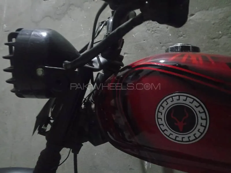 Unique Xtreme UD 70 2009 for Sale Image-1