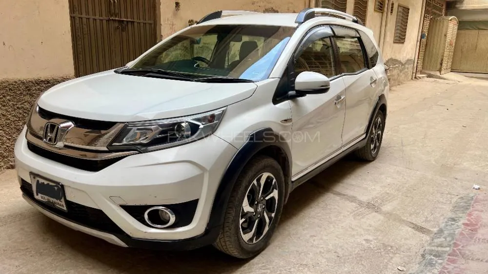 Honda BR-V 2017 for Sale in Islamabad Image-1