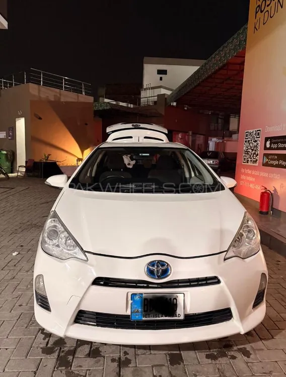 Toyota Aqua 2013 for Sale in Islamabad Image-1