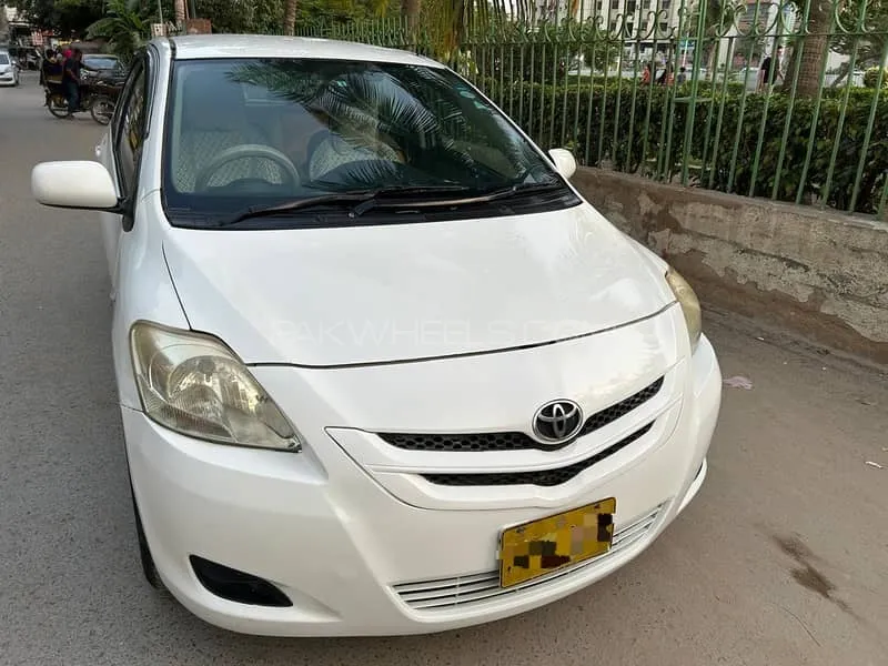 Toyota Belta 2008 for Sale in Karachi Image-1