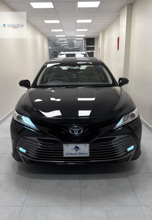Toyota Camry 2019 for Sale in Karachi Image-1