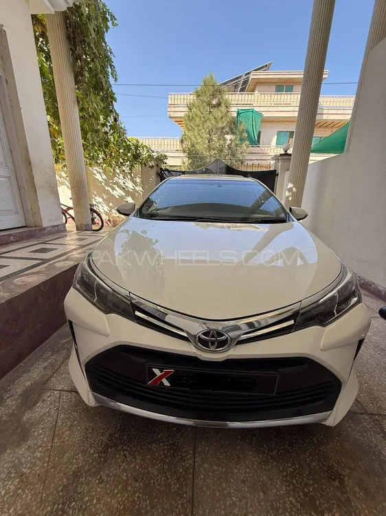 Toyota Corolla 2015 for Sale in Hayatabad Image-1