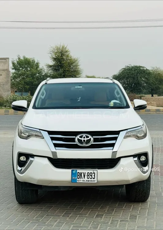 Toyota Fortuner 2018 for Sale in Multan Image-1