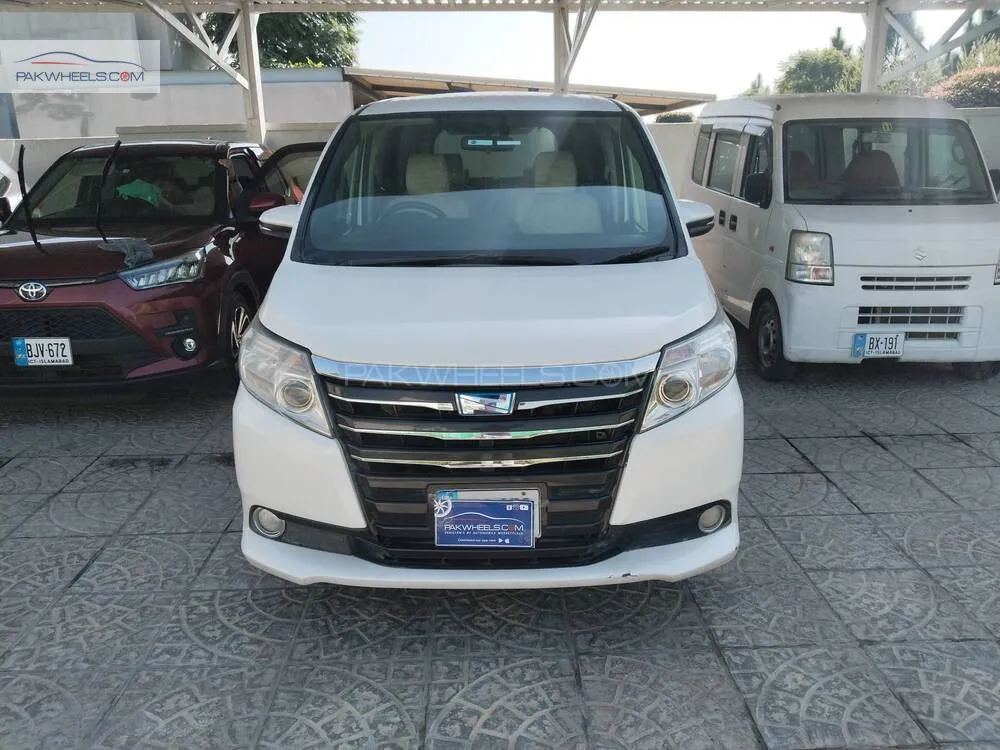 Toyota Noah 2015 for Sale in Islamabad Image-1