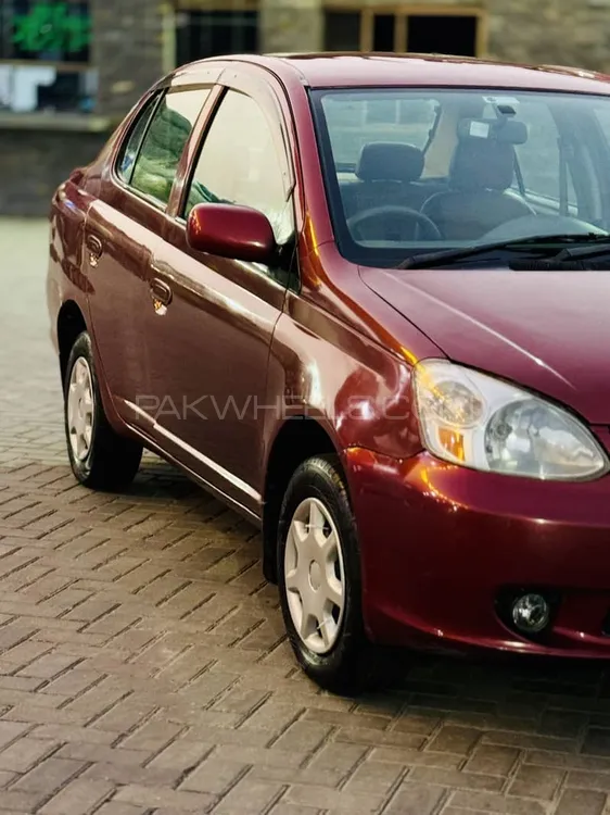 Toyota Platz 2004 for Sale in Faisalabad Image-1