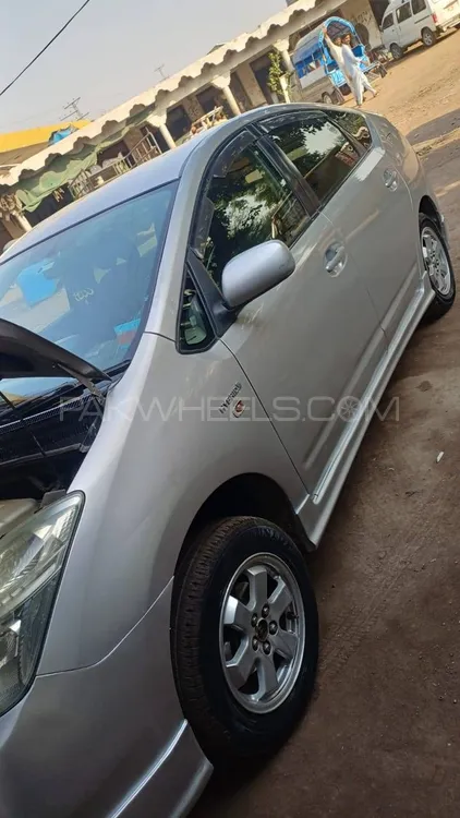 Toyota Prius 2007 for Sale in Islamabad Image-1