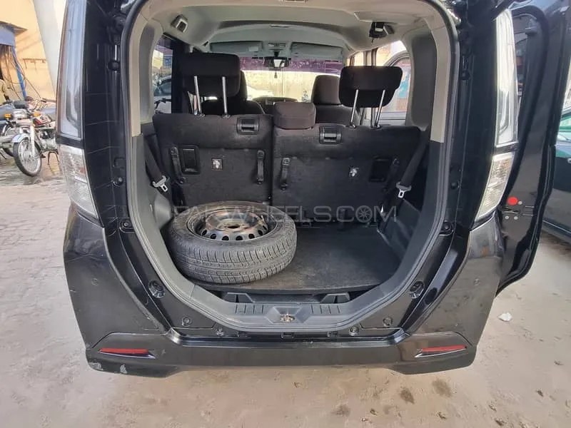 Toyota Roomy 2020 for Sale in Sialkot Image-1