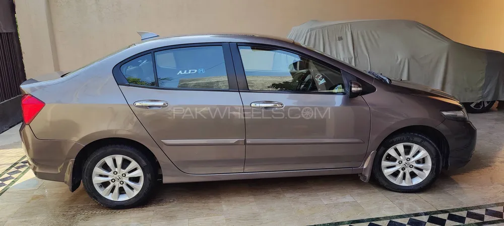 ہونڈا سٹی 2018 for Sale in لاہور Image-1