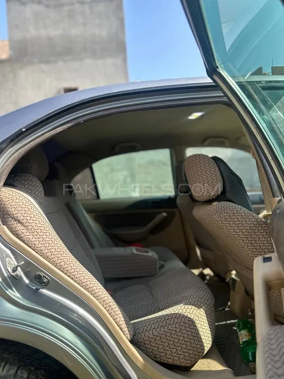 Honda Civic 2005 for Sale in Lahore Image-1