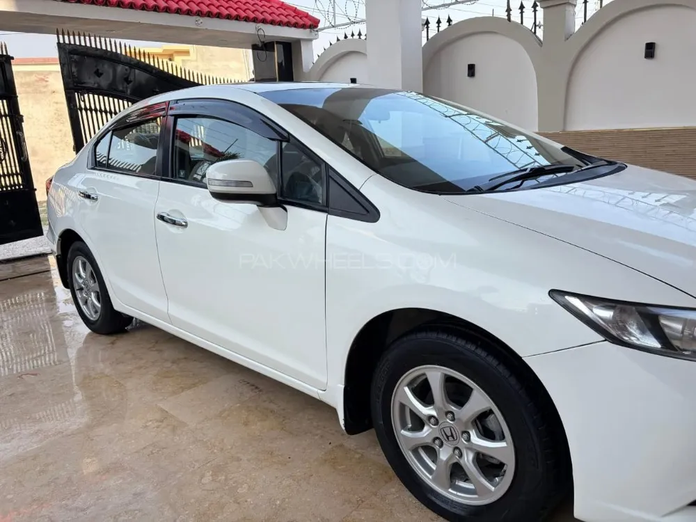 Honda Civic 2015 for Sale in Islamabad Image-1