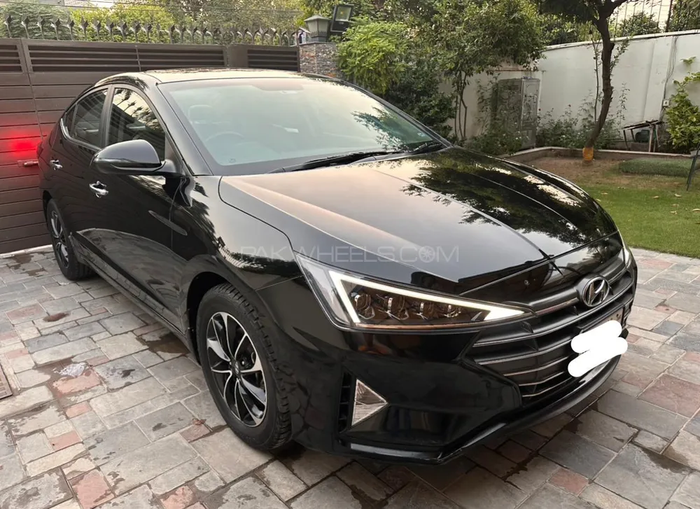 Hyundai Elantra 2022 for Sale in Lahore Image-1