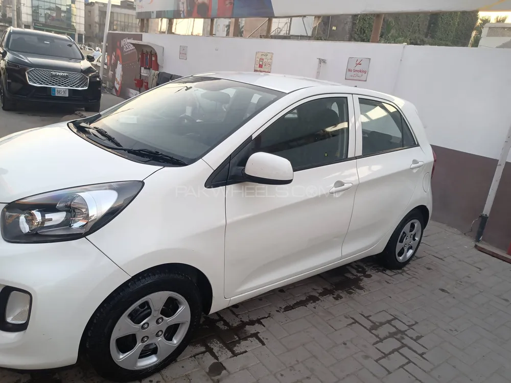 KIA Picanto 2022 for Sale in Faisalabad Image-1