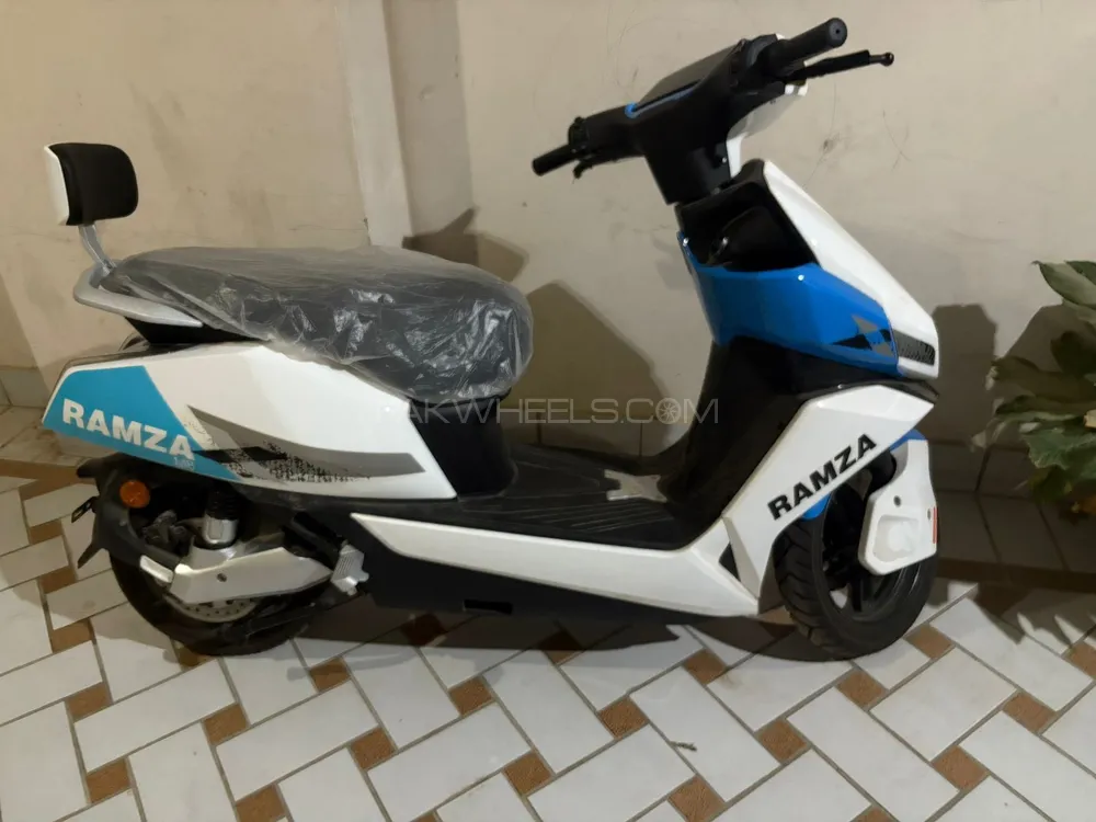 New Asia Ramza M8 2025 for Sale Image-1