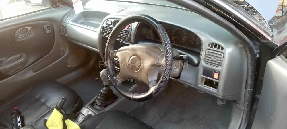 Suzuki Baleno 2004 for Sale in Lahore Image-1