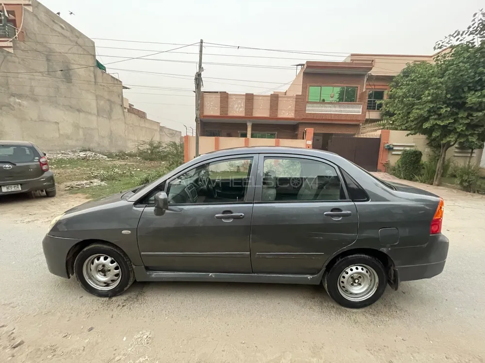 Suzuki Liana 2006 for Sale in Sahiwal Image-1