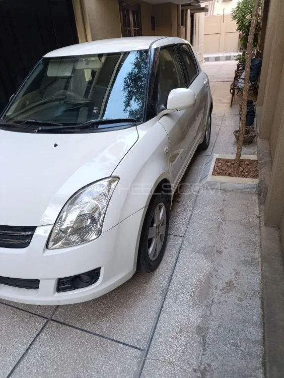 Suzuki Swift 2014 for Sale in Islamabad Image-1