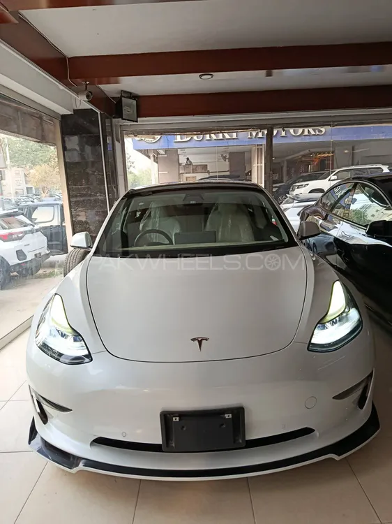 Tesla Model 3 2021 for Sale in Karachi Image-1