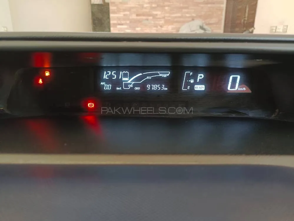 Toyota Aqua 2015 for Sale in Karachi Image-1