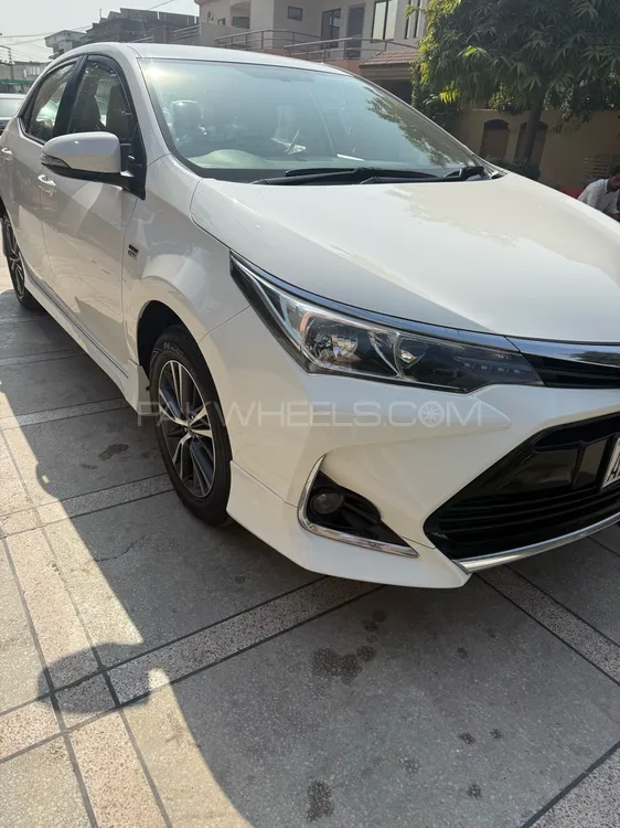 Toyota Corolla 2021 for Sale in Lahore Image-1