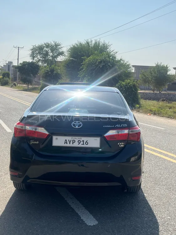 Toyota Corolla 2015 for Sale in Khushab Image-1