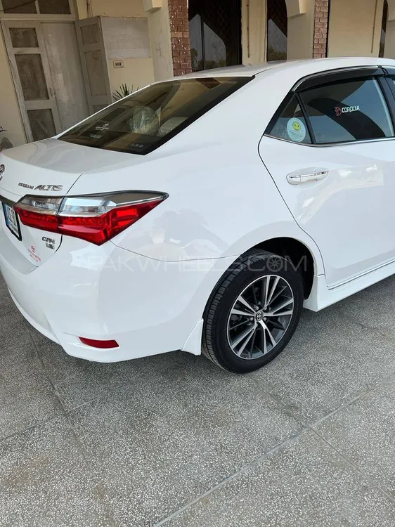 Toyota Corolla 2020 for Sale in Islamabad Image-1