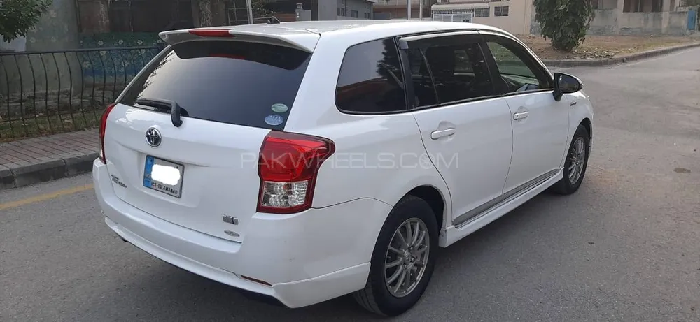 ٹویوٹا کرولا فیلڈر 2014 for Sale in اسلام آباد Image-1