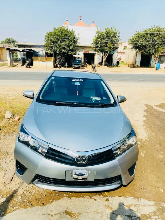 Toyota Corolla 2015 for Sale in Sargodha Image-1