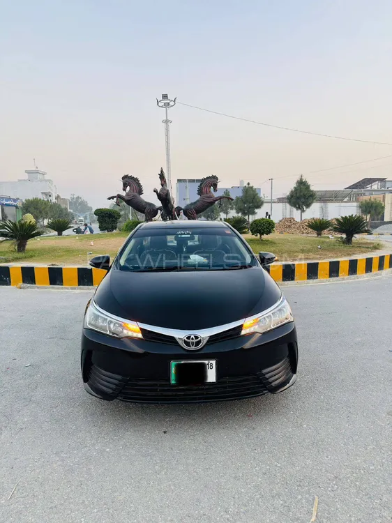 Toyota Corolla 2018 for Sale in Mardan Image-1