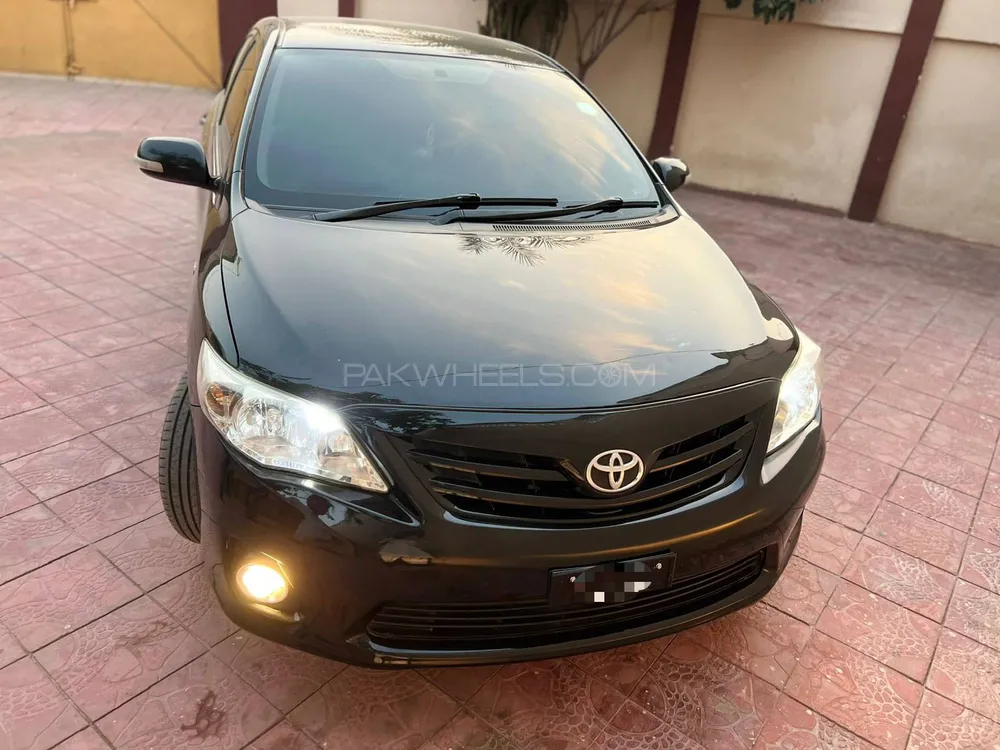 Toyota Corolla 2014 for Sale in Islamabad Image-1