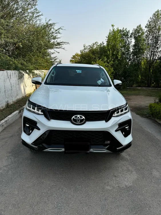 Toyota Fortuner 2017 for Sale in Islamabad Image-1