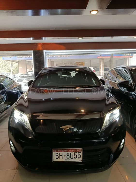 Toyota Harrier 2014 for Sale in Karachi Image-1