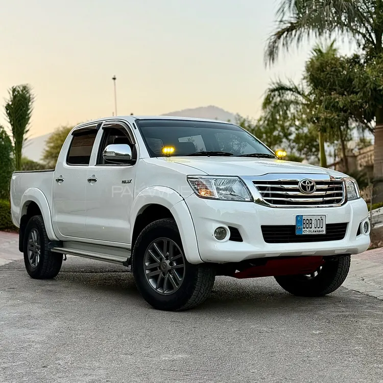 Toyota Hilux 2008 for Sale in Islamabad Image-1