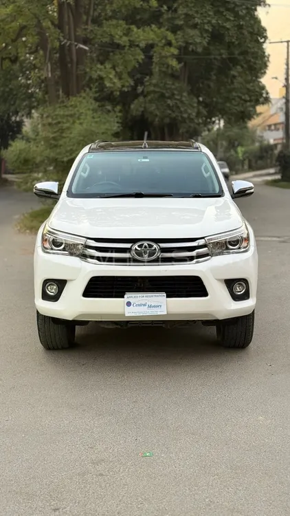 Toyota Hilux 2018 for Sale in Lahore Image-1
