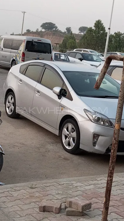 Toyota Prius 2014 for Sale in Islamabad Image-1