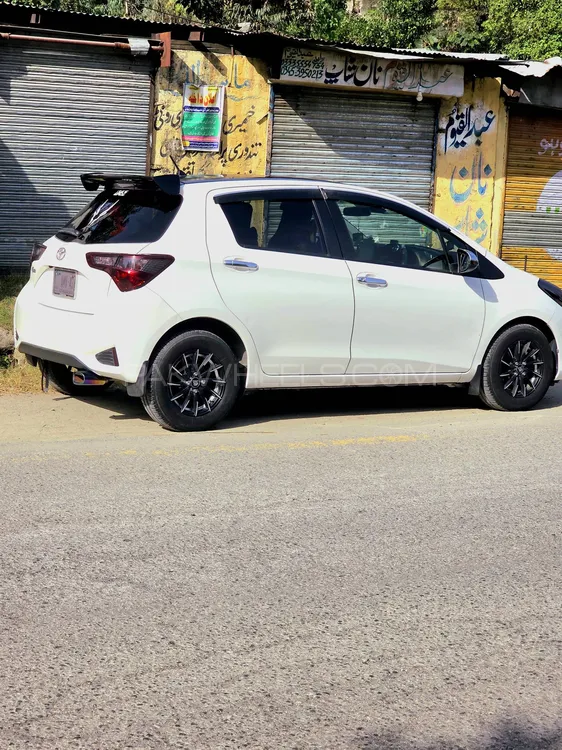 Toyota Vitz 2018 for Sale in Mansehra Image-1