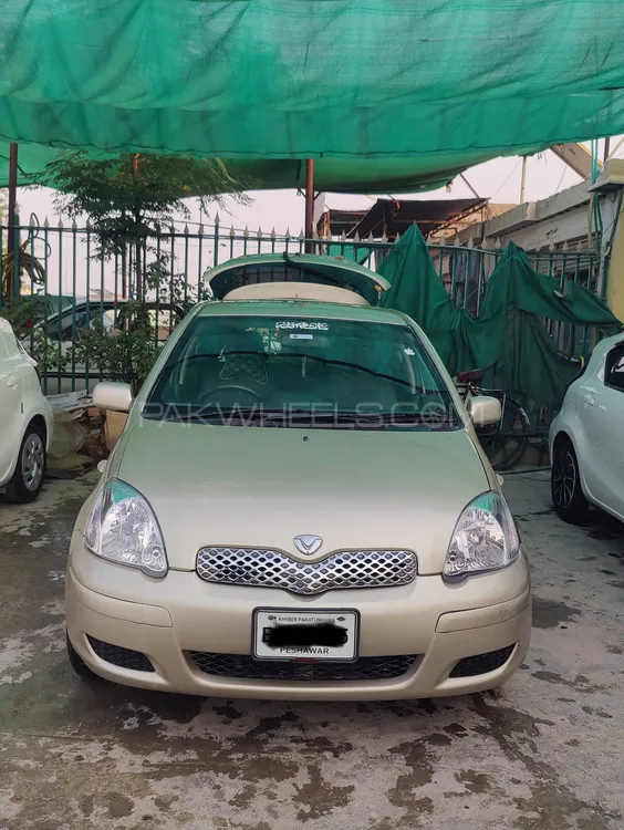 Toyota Vitz 2003 for Sale in Peshawar Image-1