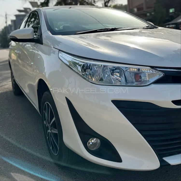 Toyota Yaris Sedan 2024 for Sale in Karachi Image-1