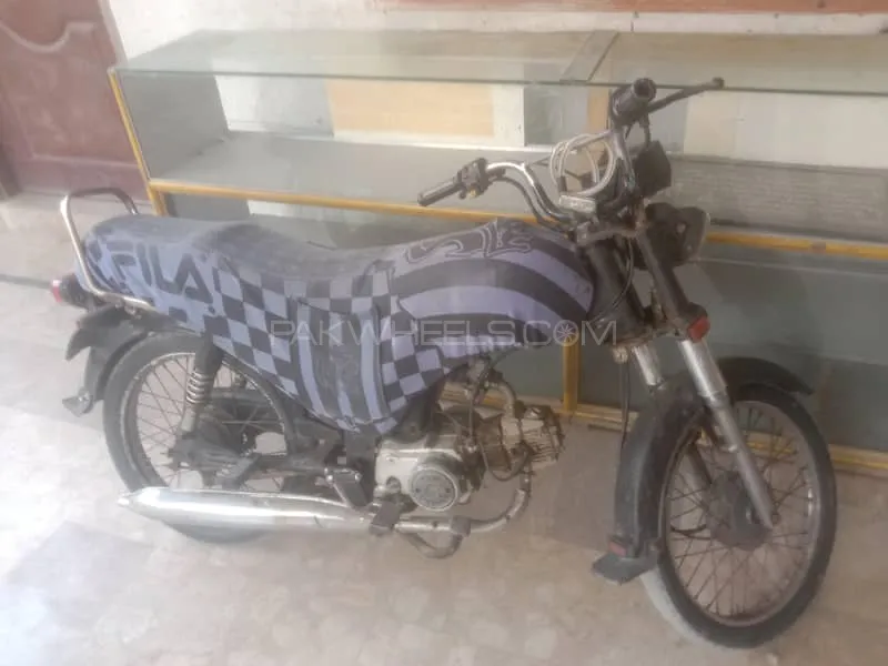 یونیک UD 70 2017 for Sale Image-1